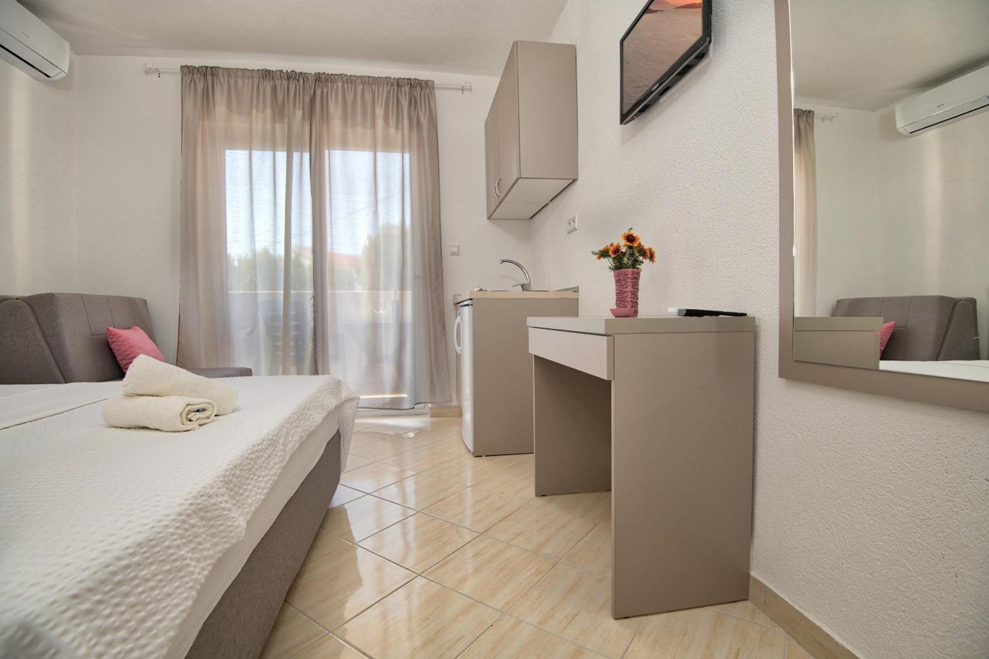 Studio & Apartments More Neum Exterior foto